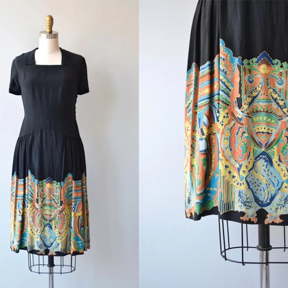 Vintage Dresses & Skirts - Vintage 1920s Silk Dress